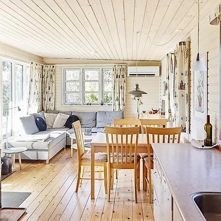 4 Person In Hébergement de vacances Store Fuglede