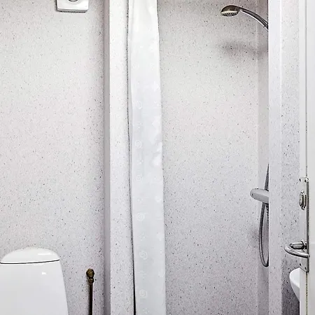 4 Person In * Store Fuglede